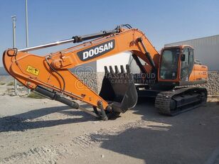 neuer Doosan DX300 LCA Kettenbagger